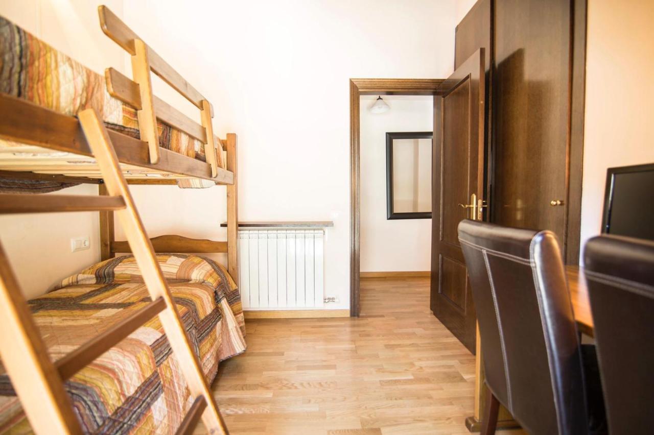 Bonic d´Àneu Apartamento Esterri d'Àneu Exterior foto