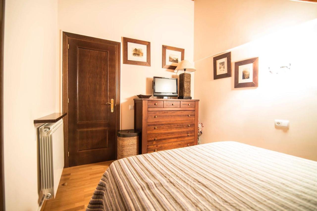 Bonic d´Àneu Apartamento Esterri d'Àneu Exterior foto